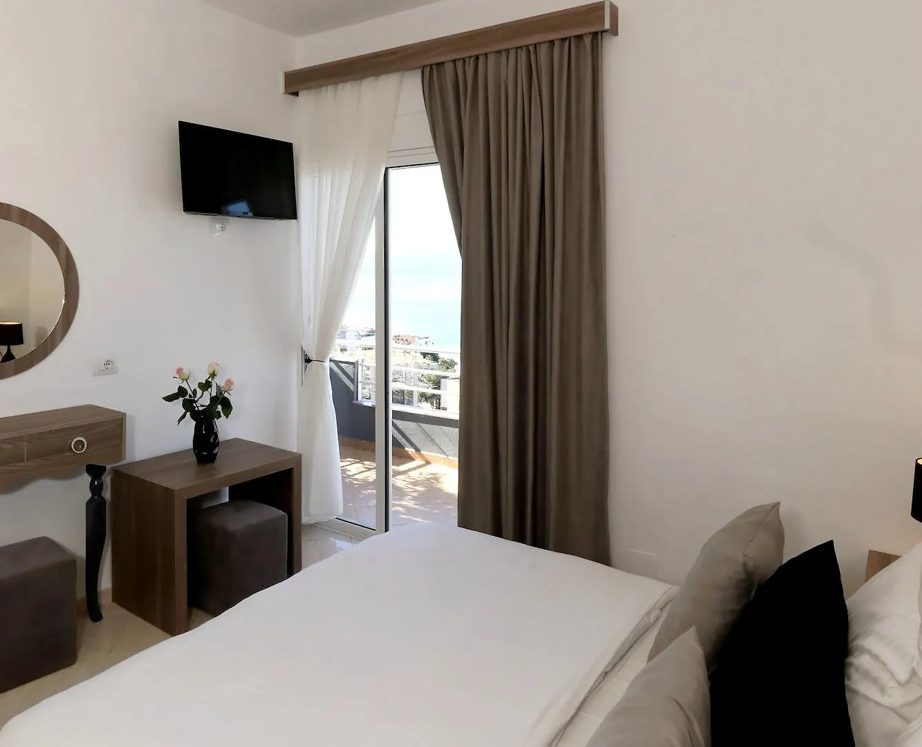 Aparthotel Villa Doka Sarandë